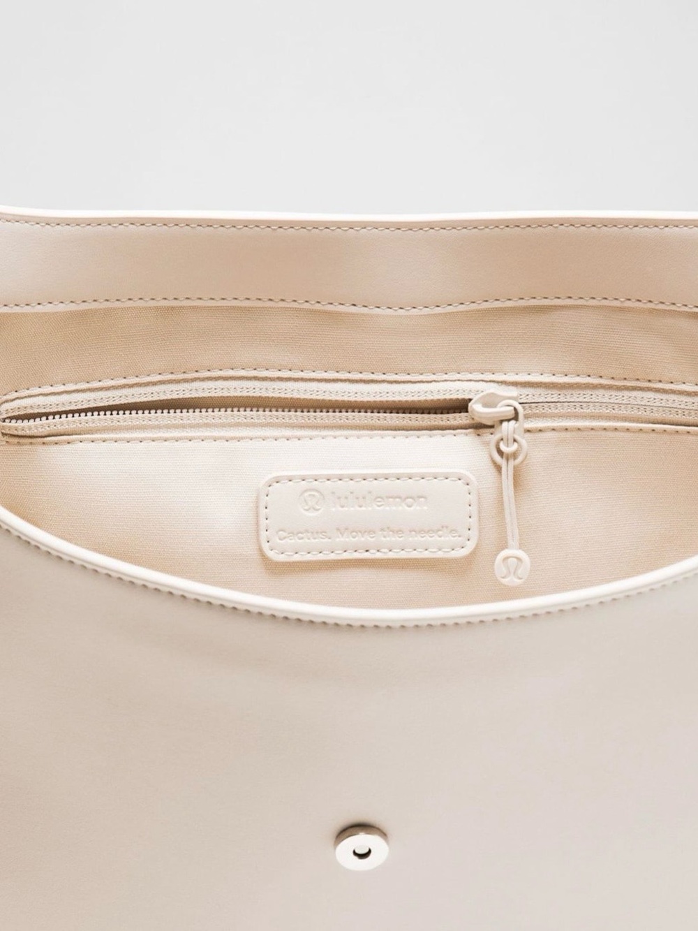 lululemon athletica Cashew Alternative Leather Shoulder Bag w/bag and Reusable - Picture 6 of 16